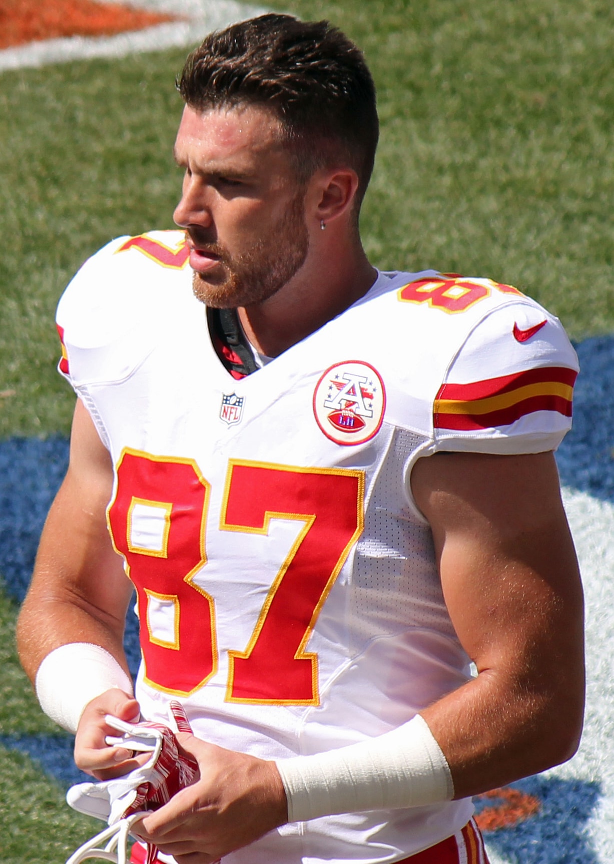 Travis Kelce's profile picture